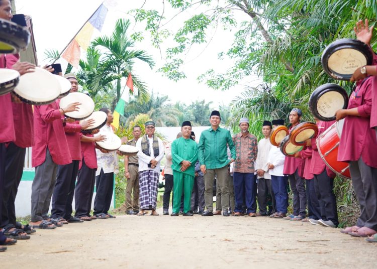 Sunatan Massal di Desa Sungkai