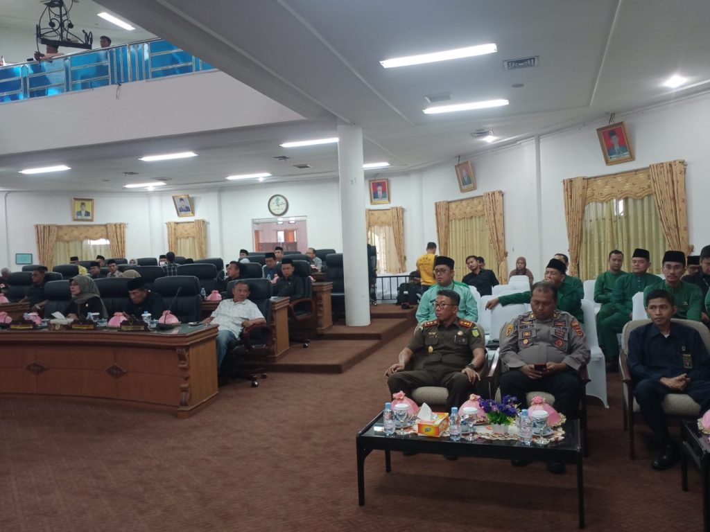 Rapat Paripurna DPRD Kab Batanghari