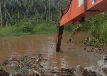 PTPN IV Regional 4 Perbaiki Kanal Warga Lagan