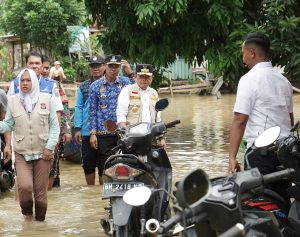 Bantuan kerumah warga1