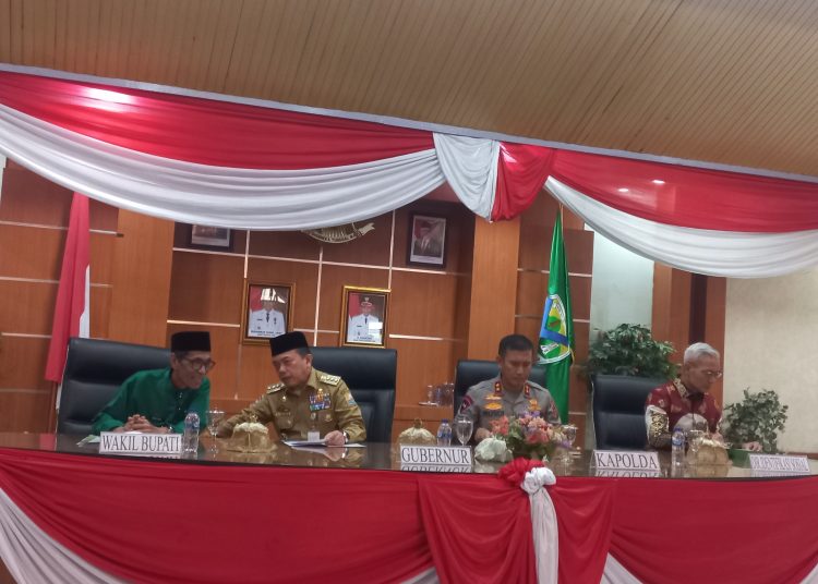 Wabup Hadiri Lepas Bai’at dan Ikrar Setia NKRI Jaringan Jama’ah Anshari Syariah dan Eks. Napiter Wilayah Jambi