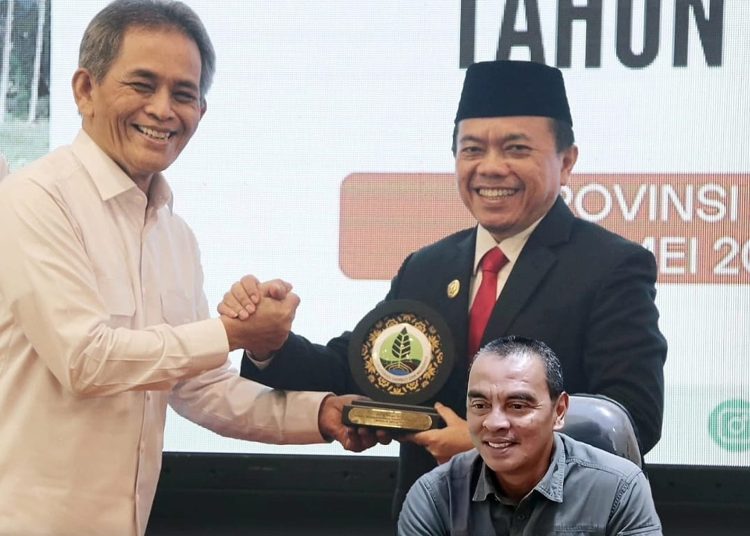 Menuju Keberlanjutan Nasional