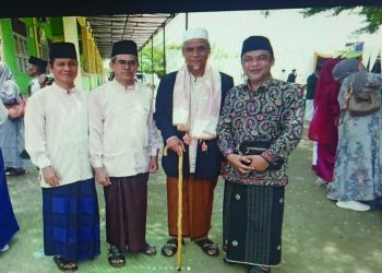 Wakil Ketua Komis IV DPRD Kota Jambi H.M.Zayadi S.Pt Menghadiri Haflatul Wada di Ponpes Al Jauharen