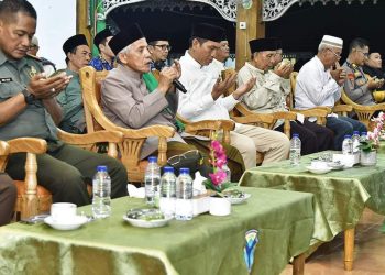 Bupati Batang Hari Mhd. Fadhil Arief menyambut kepulangan Jama'ah Haji asal Kabupaten Batang Hari tahun 1445H/2024M