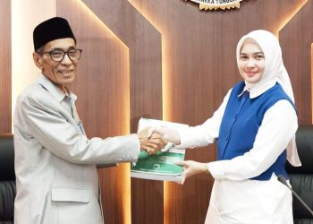 Penanda tanganan Kesepakatan Kebijakan Umum dan Anggaran (KKUA) dan Prioritas Plafon Anggaran Sementara (PPAS) Tahun Anggaran 2025 serta, nota RPJPD tahun 2025-2045