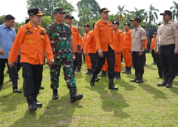 Gubernur Al Haris memberikan apresiasi kepada seluruh stakeholder yang terlibat, beserta seluruh peserta Apel Kesiapsiagaan