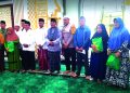 Bupati Tanjung Jabung Barat berpesan kepada para pimpinan perangkat pemerintahan mulai dari Camat sampai dengan ketua RT agar dapat berperan aktif mendukung setiap program yang dicanangkan oleh Pemerintah Daerah Kabupaten maupun Pusat