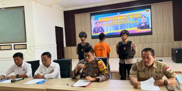 Polres Batanghari menggelar Prese Release praktik pengeboran minyak ilegal (ilegal drilling) di Dusun Senami, Desa Jebak, Kecamatan Muara Tembesi, Kabupaten Batanghari