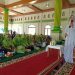 Didalam melaksanakan sholat, banyak gerakan gerakan yang sifatnya melebihi dari senam yoga, apalagi sholat yang wajib dibarengi dengan sholat yang sunat, semakin banyak gerakan yang harus dilaksanakan, sehingga melebihi dari senam yoga yang banyak dilaksanakan orang saat ini