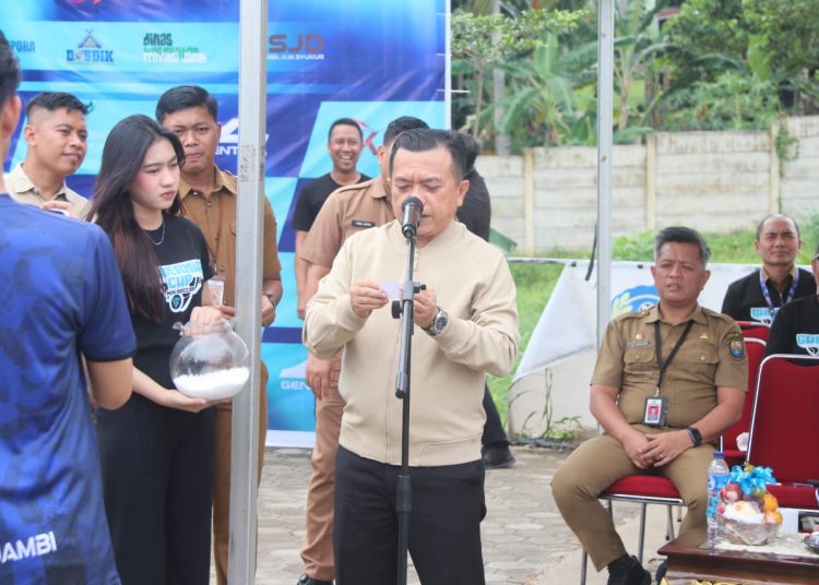 Oleh karena itu, kami menyelenggarakan turnamen sepak bola mini pada tahun 2025 bagi karyawan UMN, wartawan, dan OPD, sebagai upaya untuk memeriahkan HUT Provinsi Jambi