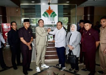 PT Perkebunan Nusantara (PTPN) IV Regional 4 Jambi dan Komisi 2 Dewan Perwakilan Rakyat Daerah (DPRD) kota Jambi Provinsi Jambi, menyamakan persepsi meningkatkan dan cara penyaluran dana Tanggung Jawab Sosial Lingkungan (TJSL) dan pembinaan terhadap pelaku Usaha Mikro Kecil Menengah (UMKM) yang berada di kota Jambi