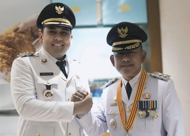 Kami mengajak seluruh elemen masyarakat Merangin untuk kembali bersatu padu, bersama-sama membangun Merangin yang sangat kita cintai,’’ujar Bupati Merangin H M Syukur dibenarkan Wabup H Khafied Moein