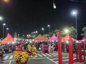 Acara yang telah dinantikan masyarakat ini hadir sebagai bagian dari rangkaian acara Bulan Suci Ramadhan tahun 2025 Batanghari Night Culinary, yang bertujuan untuk memperkuat sektor UMKM serta menghidupkan ekonomi lokal masyarakat Batanghari