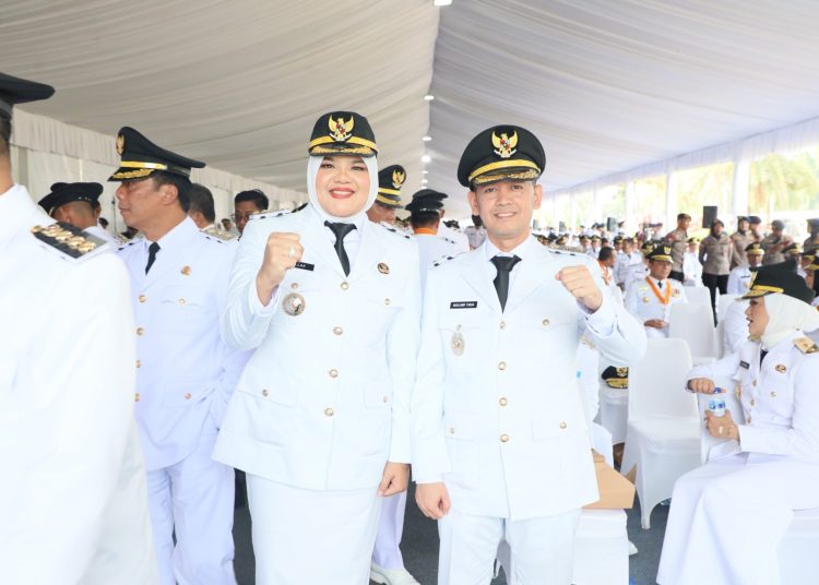 Tanggungjawab kita berat, visi misi yang kami usung butuh kekuatan besar untuk mewujudkannya, buruk kekompakan kita semua,” tegas Dilla di hadapan ratusan ASN