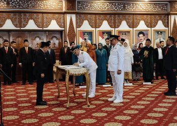 Dedi Dayat Bupati Bungo dan Wabup Bungo