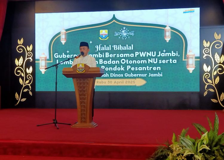 Gubernur juga merasakan Halal Bihalal ini merupakan momentum silaturahmi