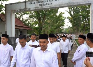 ’Artinya hijrah tersebut dari sesuatu yang lama ke yang baru. Tapi yang baru dimaksud untuk kebaikan, bukan baru diartikan yang lainnya