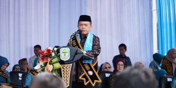 Gubernur Jambi Dr. H. Al Haris, S.Sos, MH menyampaikan bahwa keluarga memiliki peranan yang sangat penting dalam membentuk karakter individu serta pendidikan anak, disaat ini anak-anak harus sampai pendidikan dibangku kuliah, sehingga dari keluarga terbentuk generasi yang kuat dan cerdas