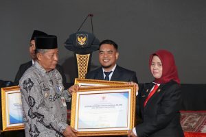 penyerahan Corporate Social Responsibility (CSR) oleh PetroChina International Jabung Ltd kepada SLB Negeri Tanjung Jabung Timur merupakan bentuk komitmen bahwa setiap anak memiliki hak pendidikan yang layak dan berkualitas tanpa terkecuali