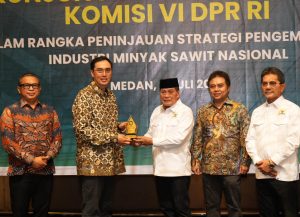 Transformasi di dalam Next Gen Operation dan akselerasi PSR untuk memaksimalkan produksi, kemudian membangun hilirisasi guna swasembada energi, dua hal ini yang akan selalu kita kedepankan dalam menjadi bagian industri sawit Indonesia yang berdampak dan lestari