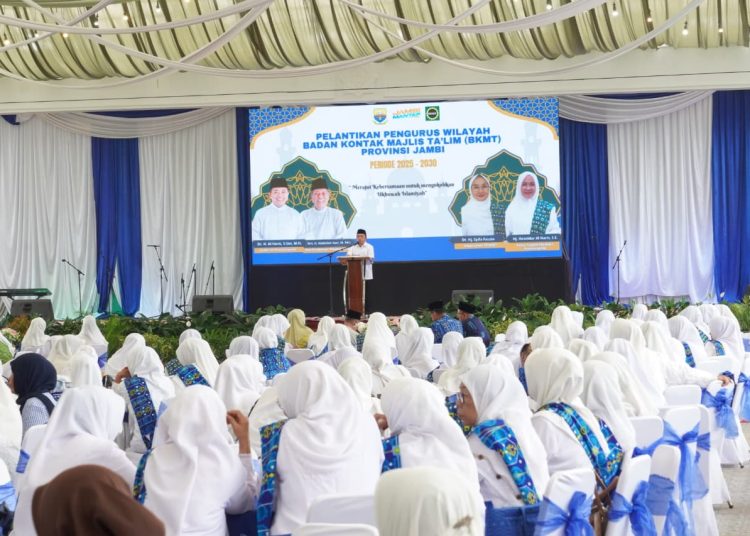 BKMT tidak lagi hanya berbicara soal pengajian, tetapi harus banyak berkiprah dalam tugas-tugas sosial lainnya
