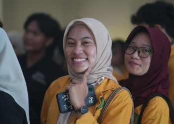 PalmCo percaya investasi terbaik adalah pada manusia. Dengan SDM yang unggul, kita tidak hanya memperkuat pondasi bisnis. Tapi juga memastikan masa depan kita, generasi muda bangsa untuk siap. Siap dalam menghadapi tantangan sekaligus peluang di masa depan