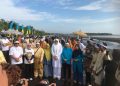 Bupati Tanjabtim, Dillah Hikmah Sari, dalam sambutannya menyampaikan rasa syukur atas kelancaran acara Mandi Safar tahun ini