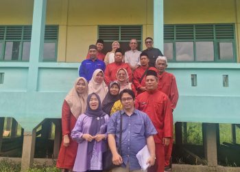 Smart Edu adalah suatu metode/teknik yang dapat membantu setiap orang baik Guru/Pelajar, Dosen/Mahasiswa maupun Lansia untuk mengoptimalkan sinergitas otak kanan dan otak kiri, agar menjadi mudah dalam menghafal/mengingat terutama yang berminat menghafal Al-Qur’an, dan atau menghafal pelajaran literasi/paragraf panjang maupun numerasi