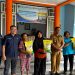 PTPN IV Regional 4 Jambi, menjual beras SPHP ukuran karung 5 kilogram seharga Rp 60.000 di halaman kantor Desa Markanding