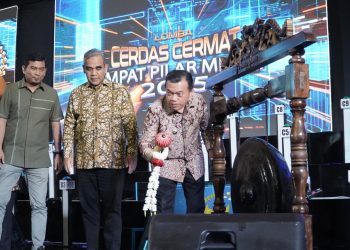 Melalui kegiatan lomba cerdas cermat ini, kita tidak hanya sekadar menguji pengetahuan, tetapi juga menanamkan semangat kebangsaan, membangun karakter generasi muda, dan memperkuat rasa cinta tanah air, membentuk mental dan moral