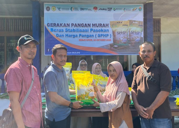 Gerakan Pangan Murah (GPM) dengan menjual beras merek Stabilisasi Pasokan dan Harga Murah (SPHP) ini, digelar di wilayah operasional PTPN IV Regional 4 yakni Kebun Pangkalan 50 Kota (PLK) kabupaten Pangkalan 50 Kota dan Kebun Ophir Kabupaten Pasaman Barat, Sumbar
