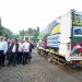 Sebanyak 207 truk logistik berisi kebutuhan pokok—mulai dari telur, minyak goreng, gula, susu, mi instan, air mineral, hingga beras—diberangkatkan menuju Aceh, Sumatera Utara, dan Sumatera Barat. Nilai bantuan mencapai Rp34,8 miliar