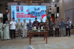 Kami meyakini setiap tetesan pengabdian yang telah Bapak dan Ibu curahkan, dapat menjadi warisan abadi bangsa ini