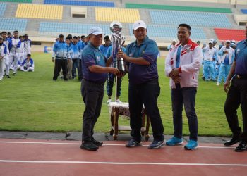 Gubernur Al Haris menyampaikan ucapan terima kasih kepada seluruh kontingen-kontingen dari kabupaten/kota se-provinsi yang telah hadir ikut berpartisipasi dalam rangka memeriahkan HUT Provinsi Jambi ke-69 tahun 2026