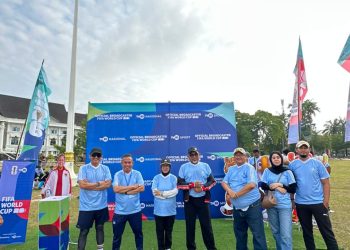 Kita ucapkan selamat kepada TVRI sebagai penyelenggara siaran piala dunia, kita apresiasi hari ini sudah menyelenggarakan kick-off serentak di 34 Provinsi, ini langkah awal untuk masyarakat Indonesia bersiap bahwa di bulan Juni, ada piala dunia bisa disaksikan di TVRI
