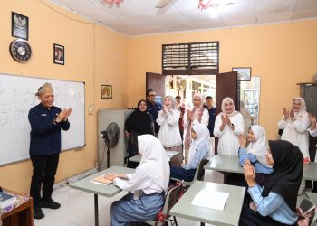 Sering kali kita datang dengan niat untuk memberi. Namun hari ini justru kami yang merasa menerima begitu banyak pelajaran dari anak-anak di sini, tentang keberanian, ketulusan, dan semangat untuk terus belajar