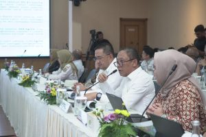 Sekitar 80 persen pendapatan grup berasal dari komoditas utama yang dikelola PalmCo. Secara keseluruhan, PTPN Group juga mencatat skor risiko ESG sebesar 17,1 (kategori low risk) dari lembaga pemeringkat global Sustainalytics