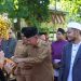 Wabup A. Khafidh juga mengimbau para alumni santri yang kembali ke dusun masing-masing untuk aktif berkolaborasi