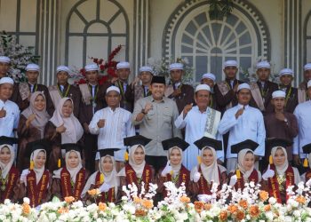 Bupati mengaku bangga melihat perkembangan infrastruktur Ponpes Daarul Islah yang mengalami kemajuan pesat dibanding beberapa tahun lalu saat dirinya masih menjabat sebagai anggota DPD RI