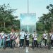 Awalnya saya menggunakan Commuter Line karena lebih praktis dari Depok ke Jakarta. Tetapi lama-kelamaan saya merasa ini juga menjadi cara sederhana untuk ikut mengurangi penggunaan kendaraan pribadi