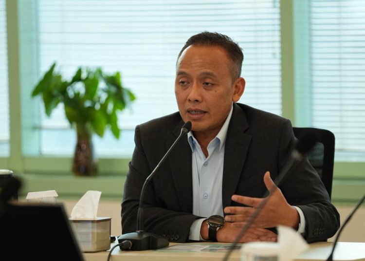 Pengamanan aset negara adalah salah satu prioritas utama kami. Sinergi bersama jajaran Aparat Penegak Hukum seperti TNI dan Polri, baik melalui penguatan teritorial maupun pendekatan sosial ke masyarakat, merupakan kunci agar seluruh area operasional tetap kondusif dan aset negara dapat dikelola secara optimal