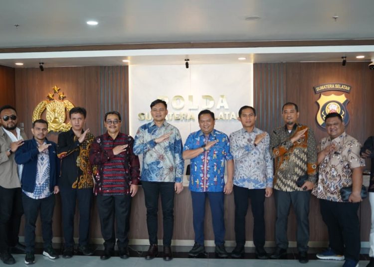 Direktur Hubungan Kelembagaan PTPN IV, Arya Shandiyudha, menyampaikan bahwa penguatan hubungan kelembagaan dengan aparat penegak hukum merupakan bagian penting dari strategi perusahaan