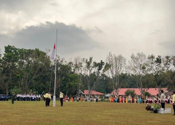 Manajer juga menekankan pentingnya menjaga keselamatan dan kesehatan kerja, mematuhi aturan perusahaan, serta menjaga lingkungan kerja agar tetap aman, tertib, dan produktif
