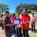 Penghargaan peringkat ketiga itu, diberikan Bupati Solok Selatan, Khairunnas setelah Dinas Perumahan, Kawasan Permukiman, Lingkungan Hidup dan Perhubungan (DPKPLHP) yang dipimpin Kadis, Alvino Sendra, ST melakukan penilaian secara langsung ke lapangan
