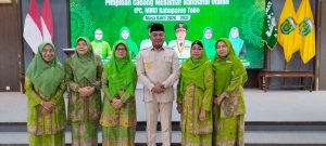 Sebagai Pengurus PC Muslimat NU tidak boleh mengambil keputusan kelak, tidak boleh berdasarkan kepentingan pribadi dan kepentingan kelompok, murni untuk kepentingan ummat bersama