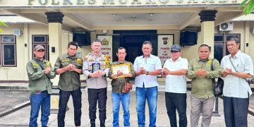 Terima kasih atas kedatangan AWaSI. Semoga silaturahmi ini terus terjaga dan kita dapat bersama-sama bersinergi dalam menjaga situasi kamtibmas di wilayah Kabupaten Muaro Jambi