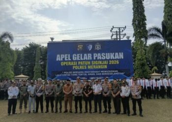 Apel tersebut dipimpin langsung oleh Kapolres Merangin, AKBP Kiki Firmansyah Effendi, S.I.K., M.H., yang membacakan amanat dari Kepala Kepolisian Negara Republik Indonesia (Kapolri)