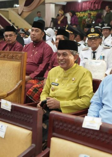 Wakil Bupati Muaro Jambi, Junaidi H. Mahir, menghadiri Rapat Paripurna DPRD Kabupaten Tanjung Jabung Timur